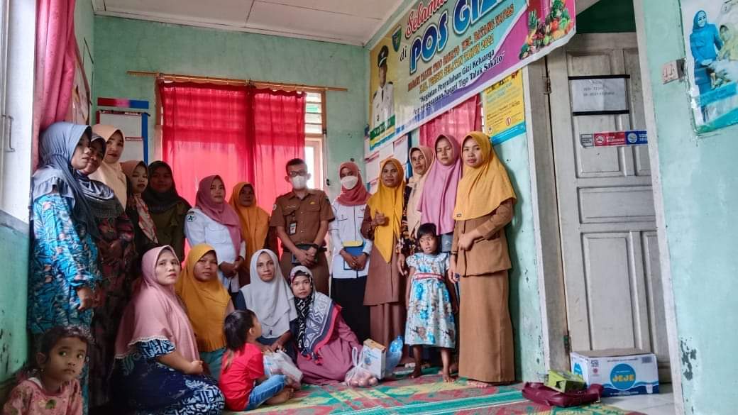 Puskesmas Pasar Kuok Bapak dr.H.Jumatul Rialdi Memghadiri Kegiatan pembukaan pos gizi tahap 2 di ken