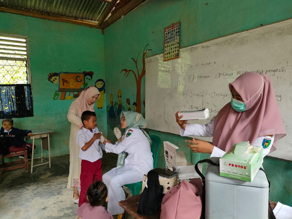 Pelaksanaan BIAS (Bulan Imunisasi Anak Sekolah) pada SDN 05 Talang Kubu Tapan Puskesmas Rahul 