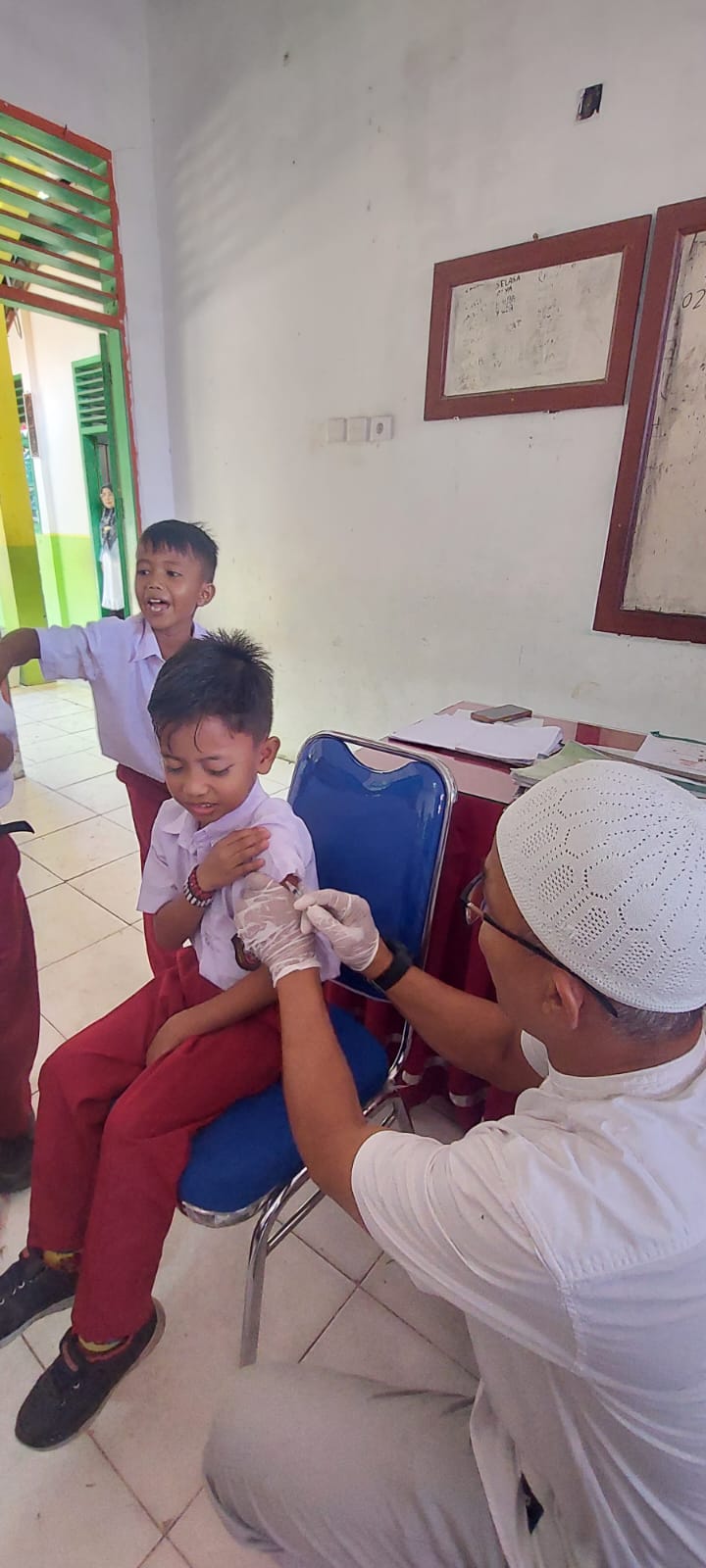 PELAKSANAAN BIAS ( Bulan imunisasi Anak Sekolah) wilayah kerja Puskesmas Kambang