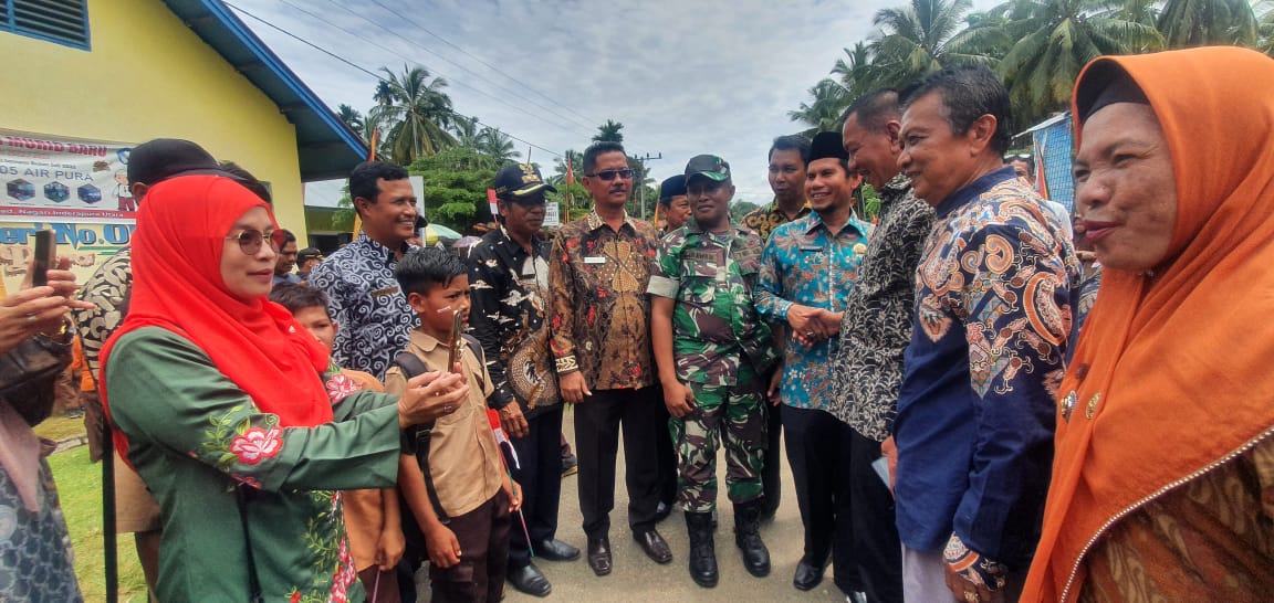 Kunjungan Bapak Bupati Pesisir Selatan pada kegiatan Donor Darah dalam Rangka Memperingati Hari Pahl
