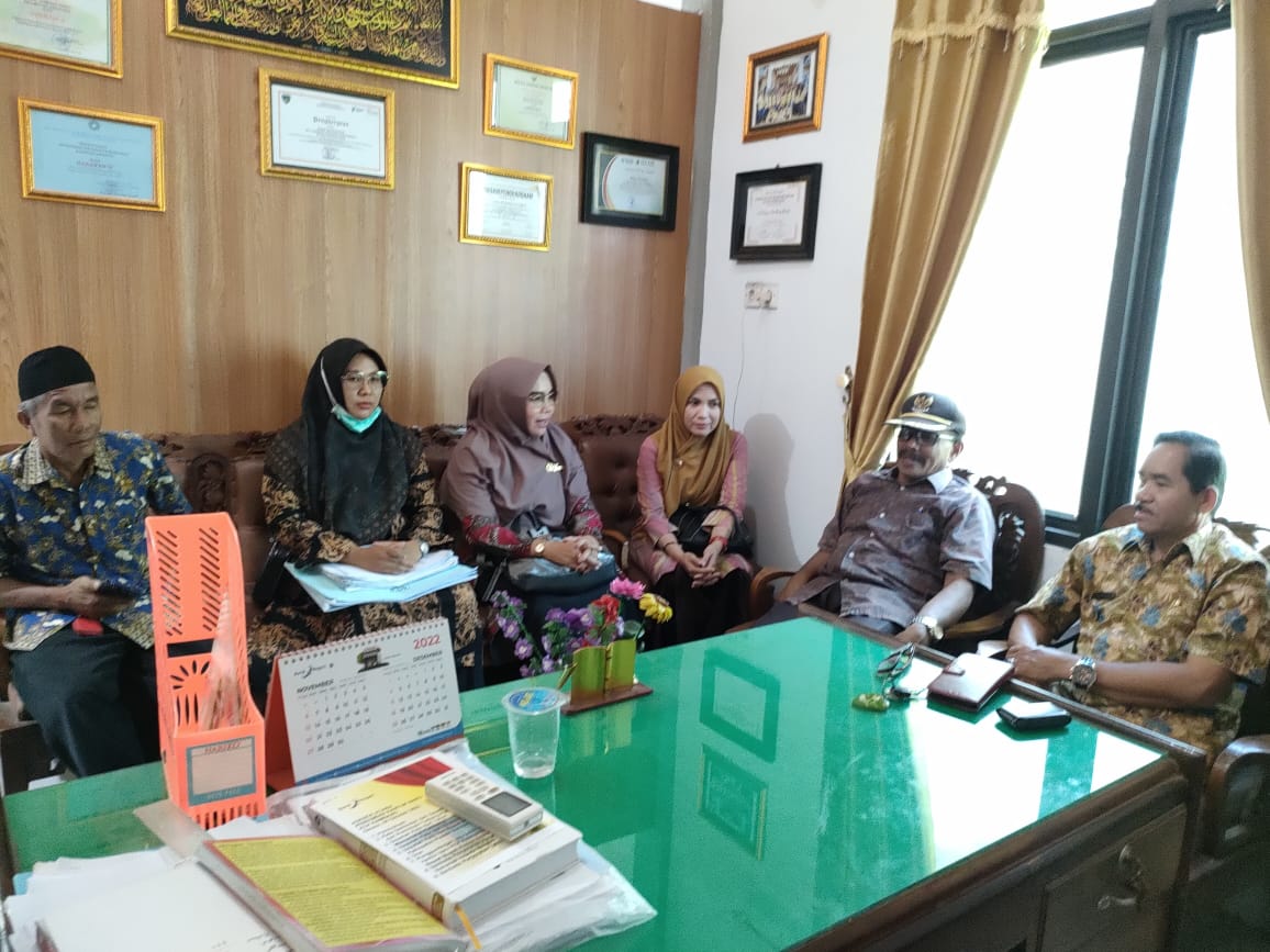PUSKESMAS KAMBANG , 3 Nov 2022   laksanakan Serah terima bidan  poskesri Rangeh ke nagari kambang ba