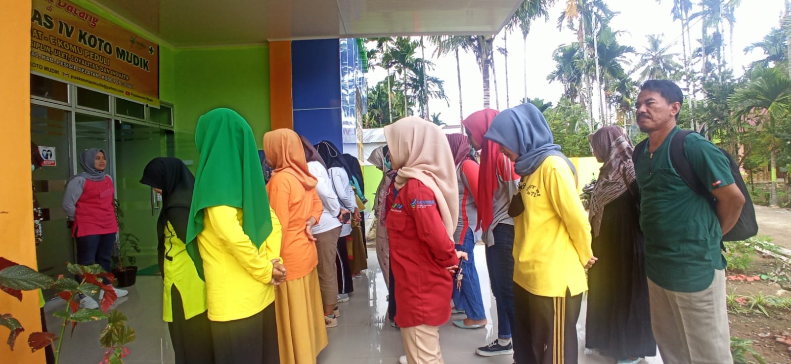 Puskesmas IV Koto mudik laksanakan Apel pagi dari hari selasa sampai jumat dan Apel gabungan setiap 