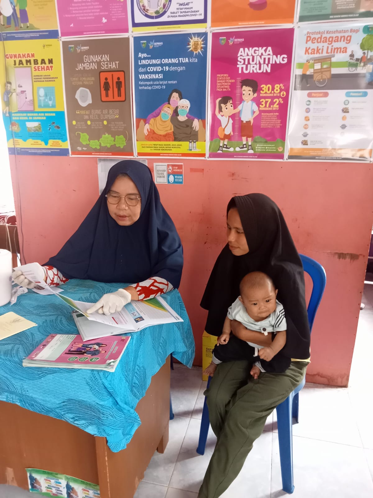 Kegiatan Posyandu Nuri 1 daera binaan bukit putus luar Puskesmas Air haji Sabtu 12 November 2022    