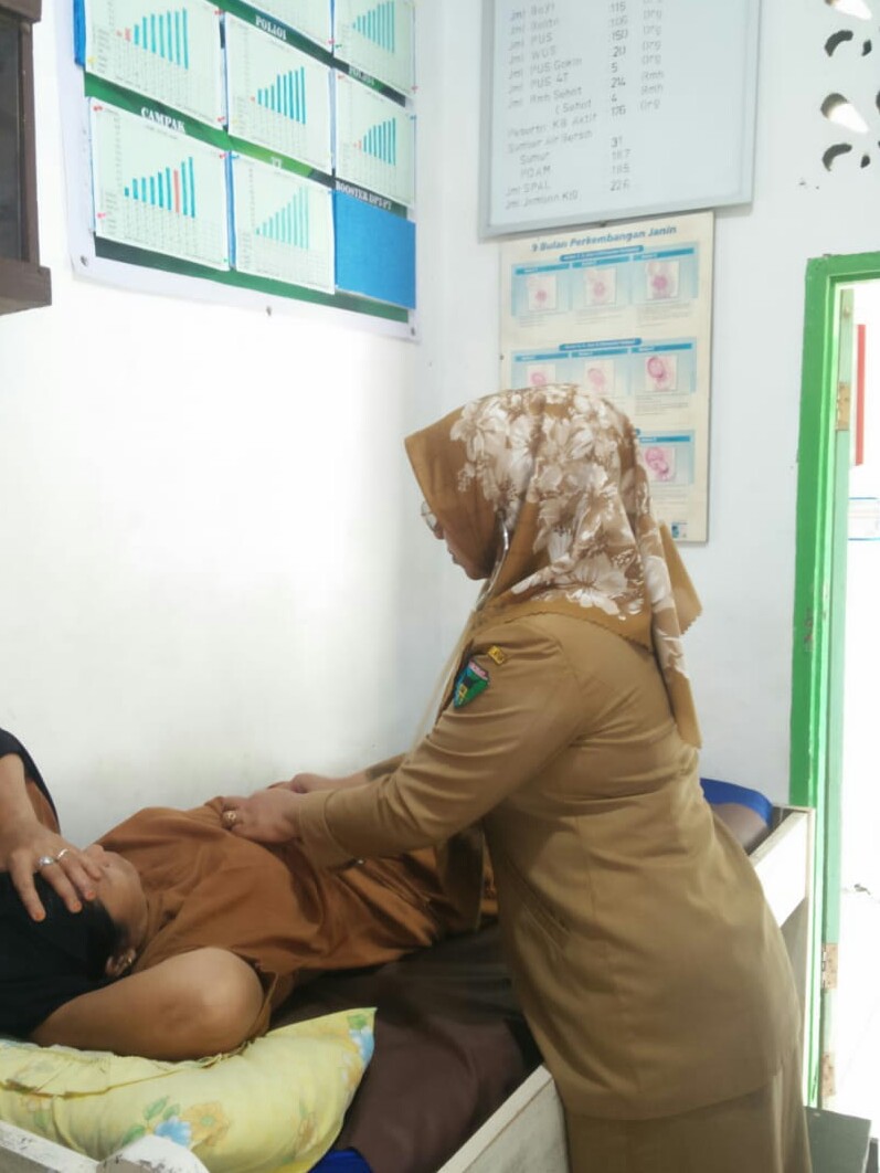 Puskesmas Air haji lakukan Pelayanan dasar kesehatan   di  Pustu punggasan tgl 15 nopember 2022  