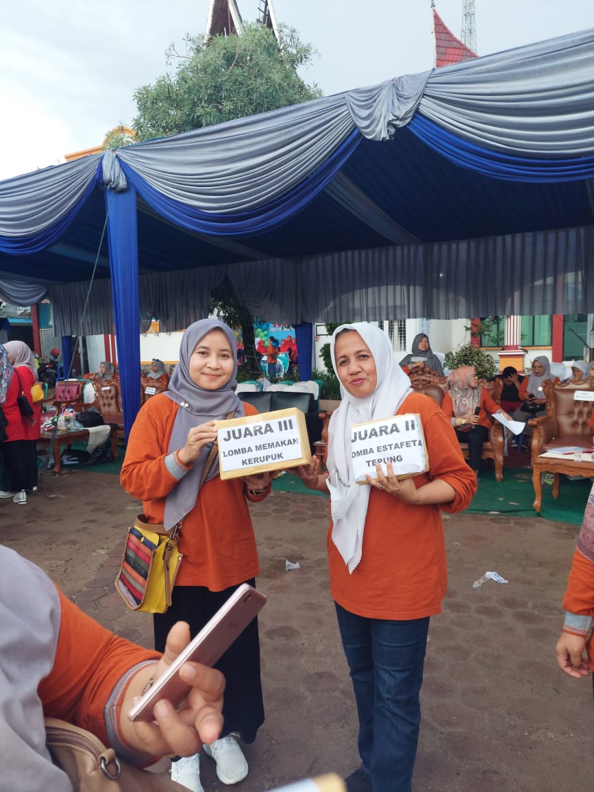 Puskesmas tanjung beringin mengikuti perlombaan yang di adakan di Dinas Kesehatan Kabupeten Pesisir 