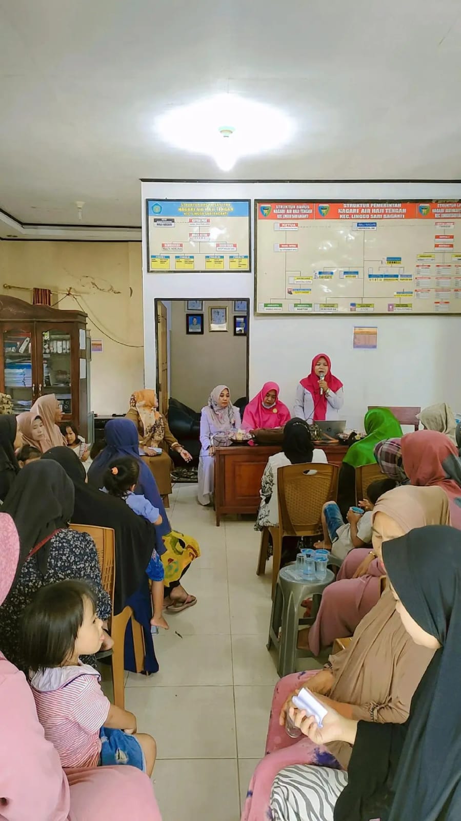 PUSKESMAS AIR HAJI Senin, 21 November 2022  Kegiatan : Sosialisasi Stunting Dalam Rangka Penurunan A