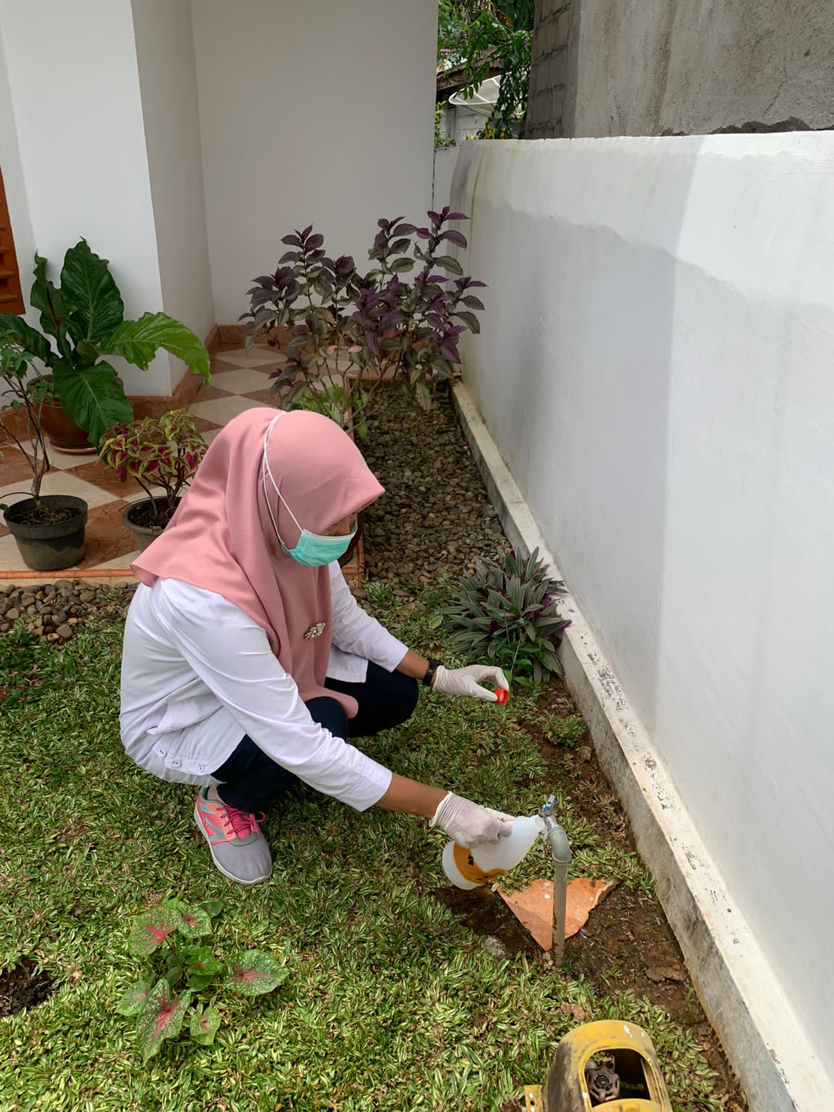 KEGIATAN PENGAMBILAN SAMPEL KUALITAS AIR BERSIH (PDAM) BERSAMA TIM DARI (PDAM) PUSKESMAS BALAI SELAS