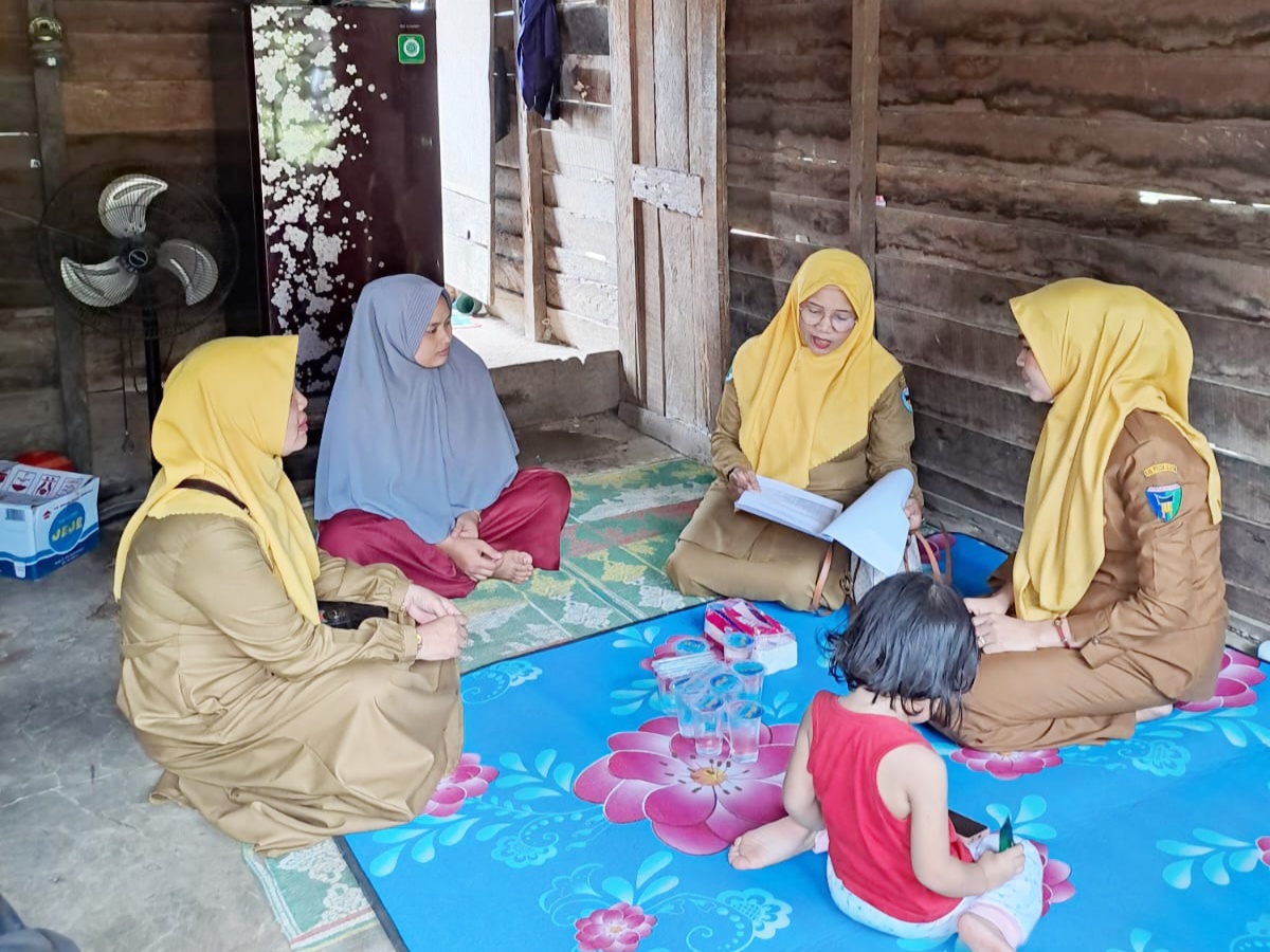 Puskesmas Tj.Makmur  melakukan Otopsi Verbal kepada ibu yang bayinya meninggal dunia pada usia 3 bul