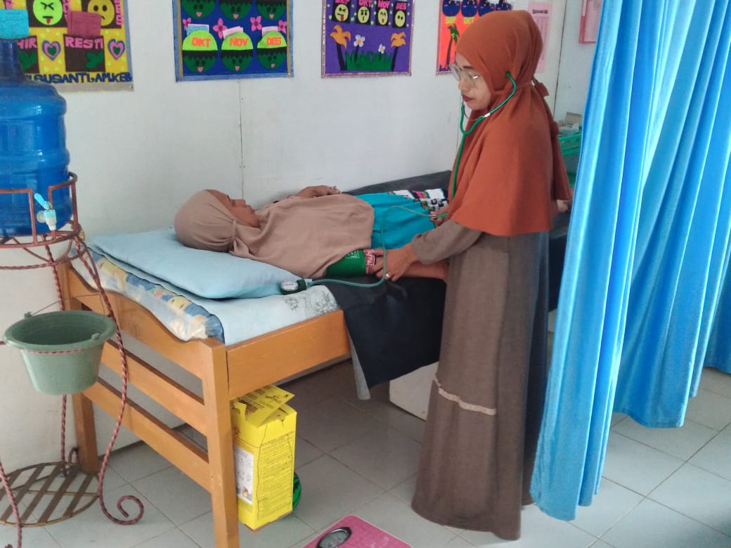 Puskesmas Air haji layani masyarakat di Poskesri Bukit Putus Dalam,