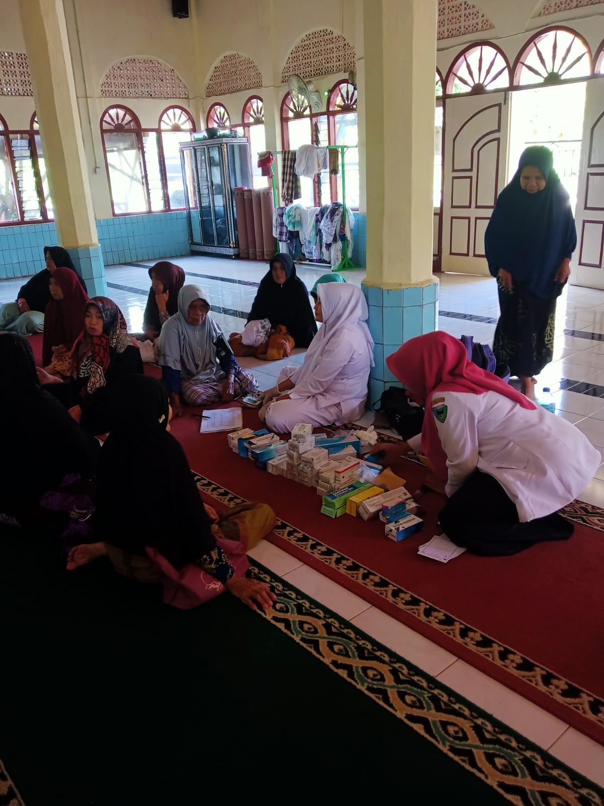 Pelayanan Di Posyandu Lansia Puskesmas Air Haji  , Nagari Pasar Bukit Senin 28 November  2022