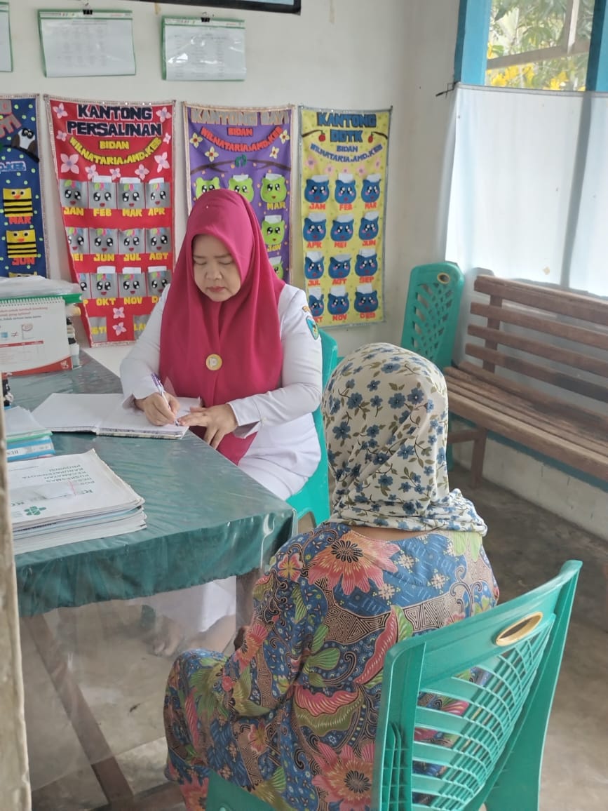 Puskesmas Air haji Pustu mr.gdg barat 1 Senin, tgl 28 November 2022  Kegiatan : Pelayanan  kesehatan