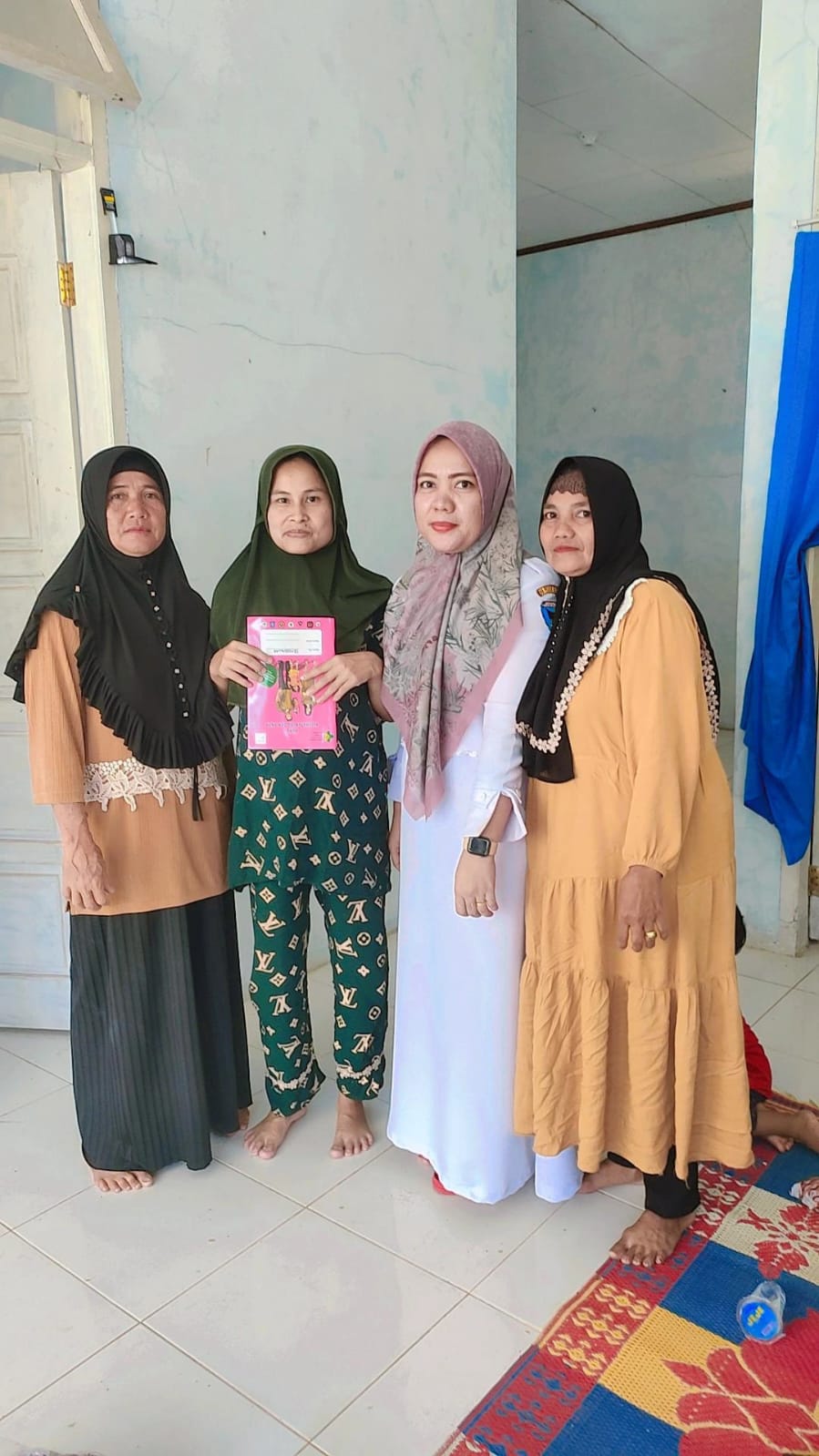 kunjungan Rumah ibu hamil Pustu Bukit Kaciak Nagari Rantau Simalenang  Puskesmas Air haji Senen\' 28