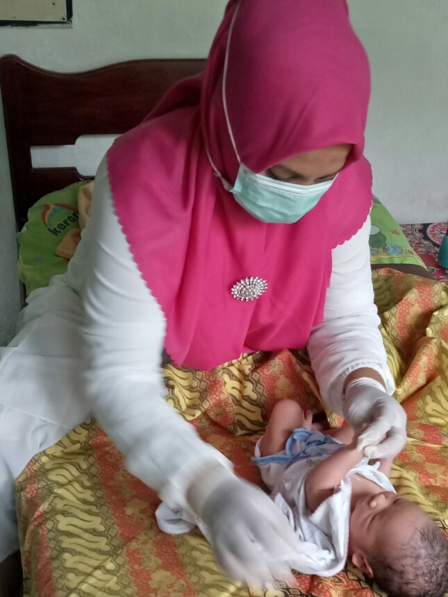 Puskesmas Air haji Senin 28 November 2022  Perawatan bayi baru lahir dipustu padang X1 punggasan