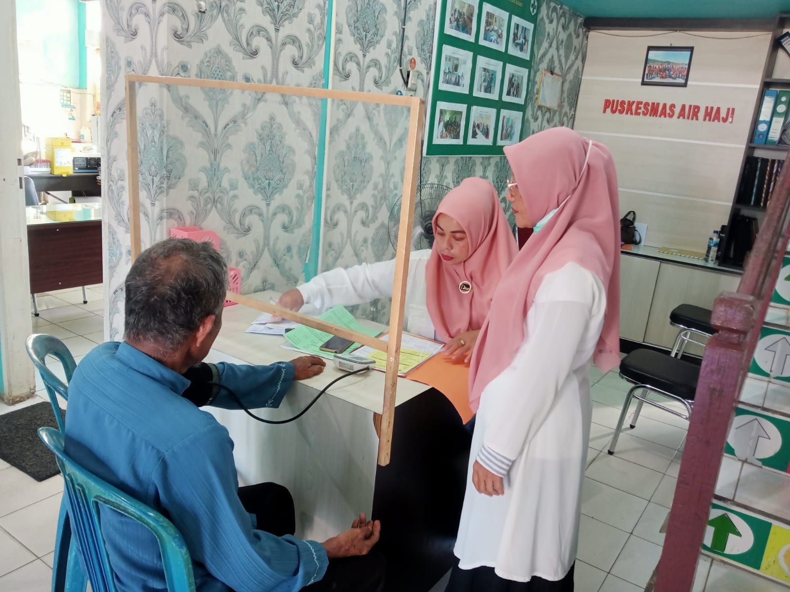 Pelayanan Di Poliklinik Usia Lanjut Puskesmas Air Haji , Rabu,30 November  2022