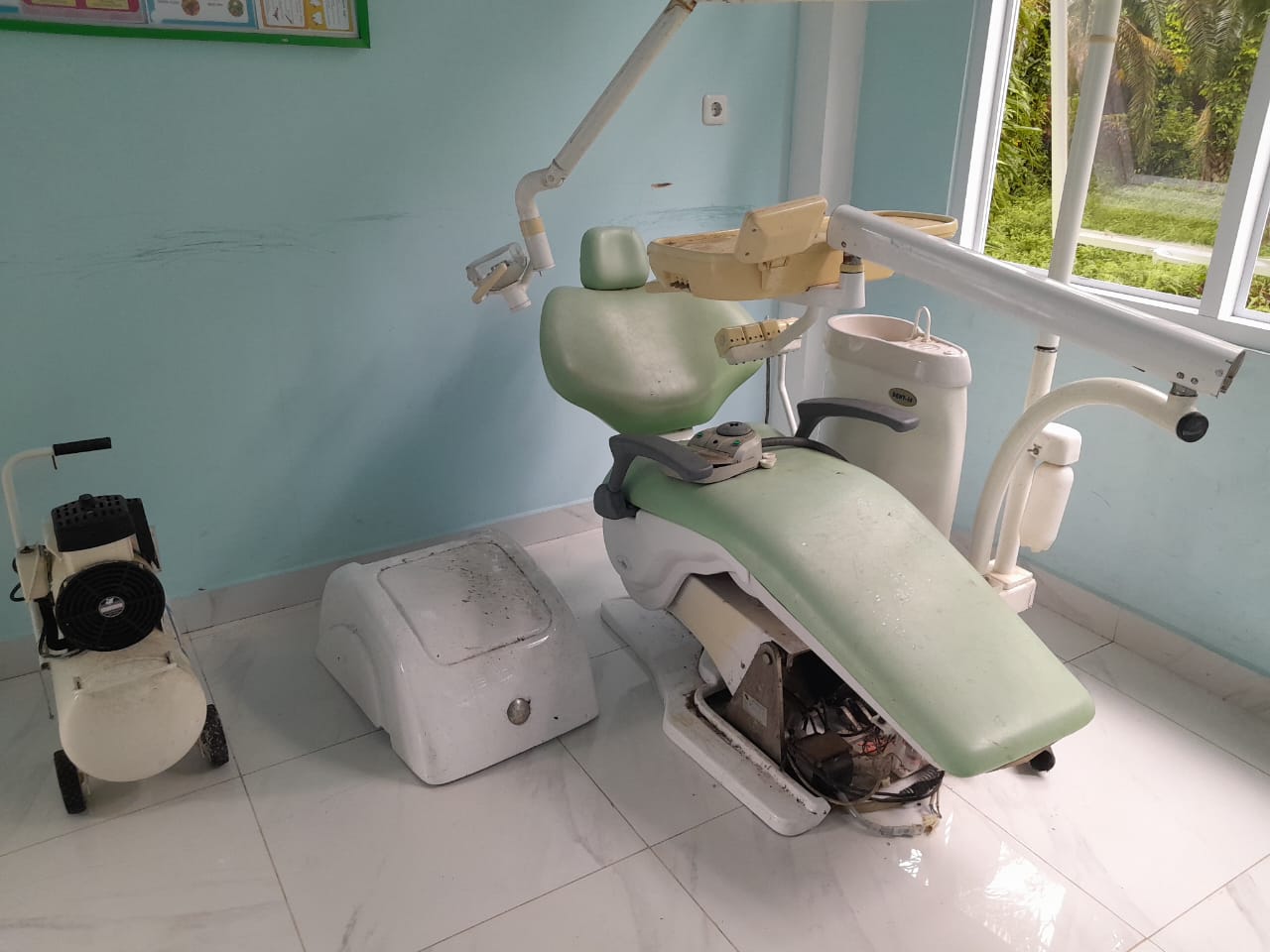 SERAH TERIMA ALAT KESEHATAN (GIGI) PUSKESMAS KAYU GADANG DARI DINAS KESEHATAN KABUPATEN PESISIR SELA