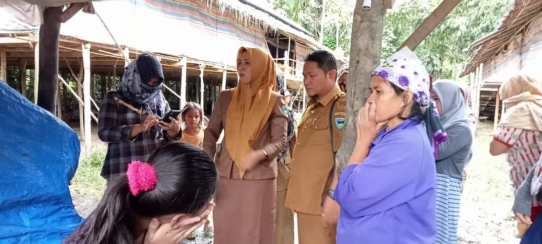 Kunjungan Tim Puskesmas Salido ke Posyandu Bougenville Nagari Salido Sari Bulan 