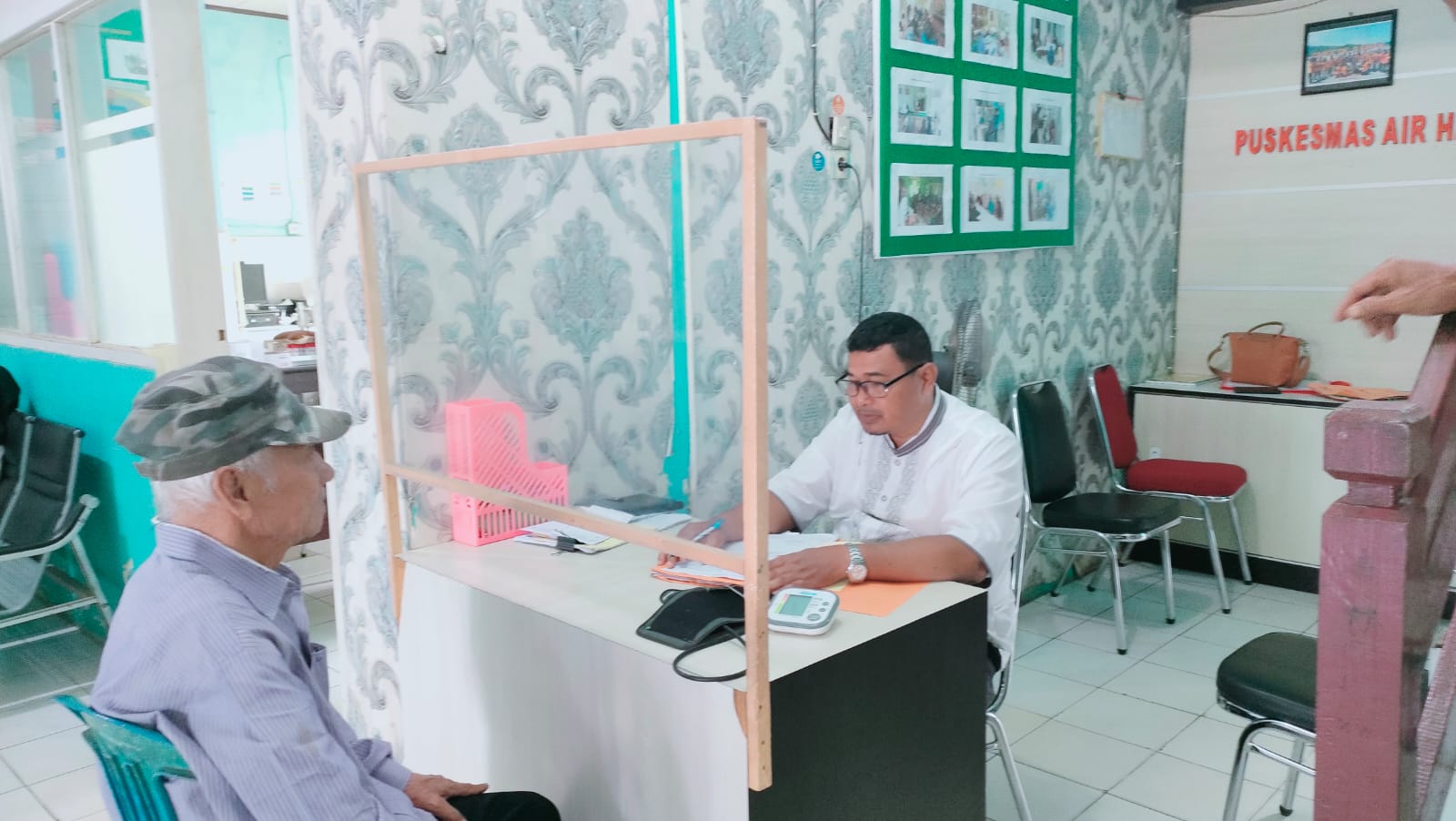 Pelayanan Di Poliklinik Usia Lanjut Puskesmas Air Haji , Jumat 23 Desember  2022