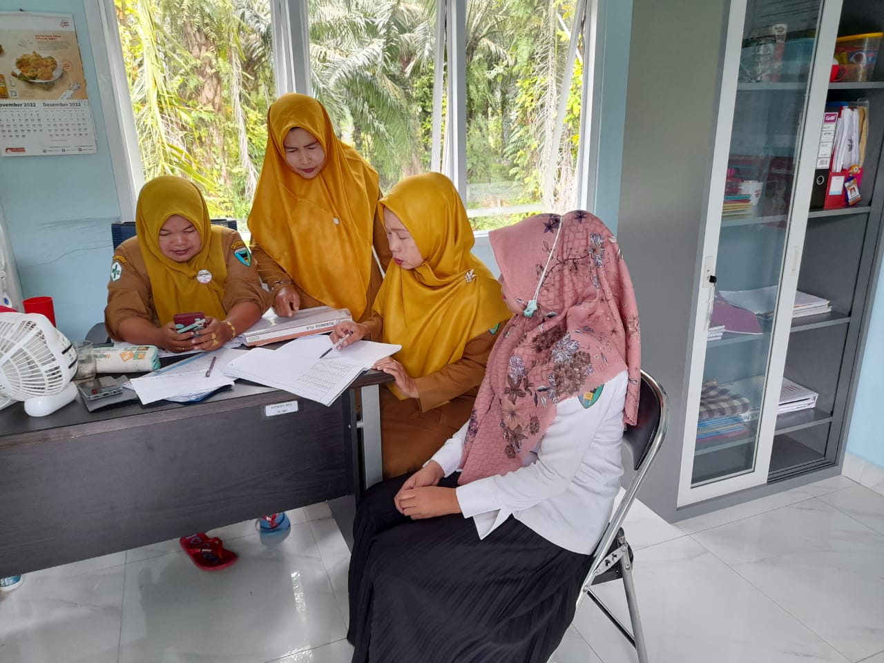 PEMBINAAN  BIDAN DESA LANGGAI IOLEK PJ IBU,PJ ANAK DAN BIKOR THP LAPORAN BIDES..DI WILKER PUSKESMAS 