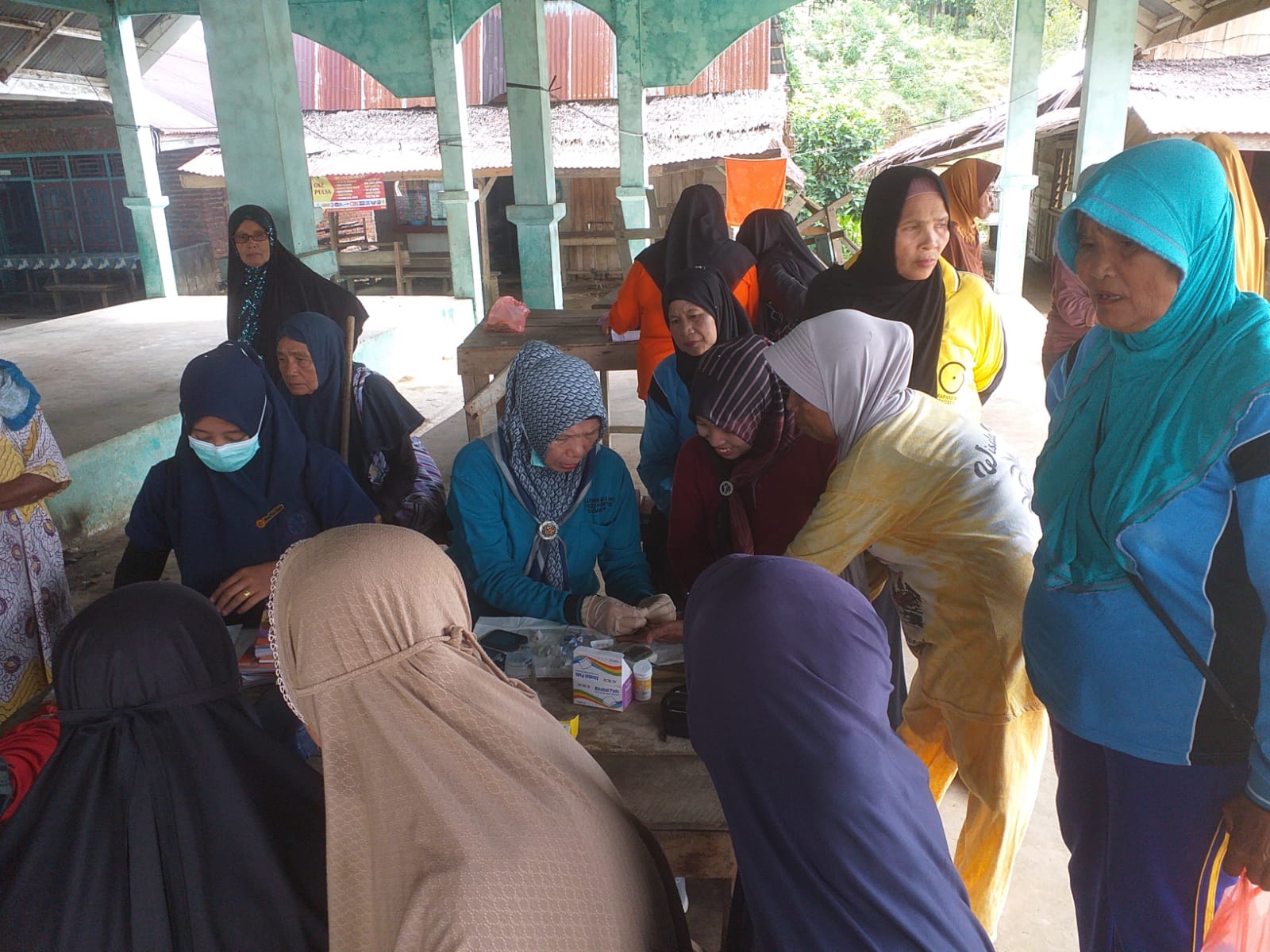 PUSK BL. SELASA POSBINDU PTM (PENYAKIT TIDAK MENULAR) dan LANSIA SERTA SENAM PROLANIS di NAGARI SUNG