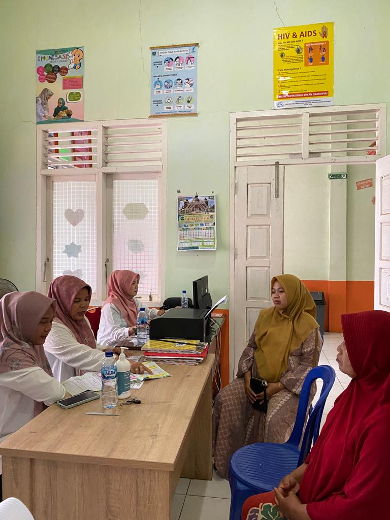 PELAYANAN KESEHATAN IBU DAN ANAK (KIA) /KELUARGA BERENCANA (KB) DI PUSKESMAS AIRPURA