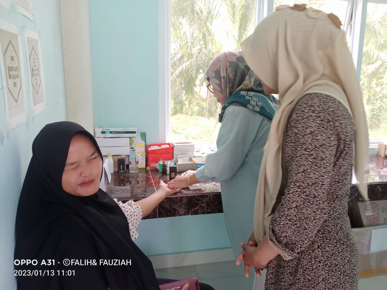 Pelaksanaan Deteksi Dini Triple Eliminasi ( HIV, HBsAg, Shypilis ) pada Ibu Hamil*   PUSK Kayu Gadan