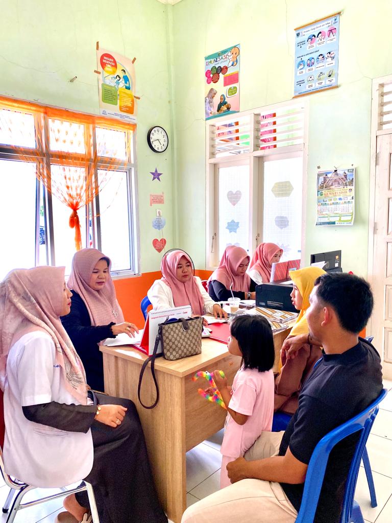 PELAYANAN KESEHATAN IBU DAN ANAK (KIA) /KELUARGA BERENCANA (KB) DI PUSKESMAS AIRPURA
