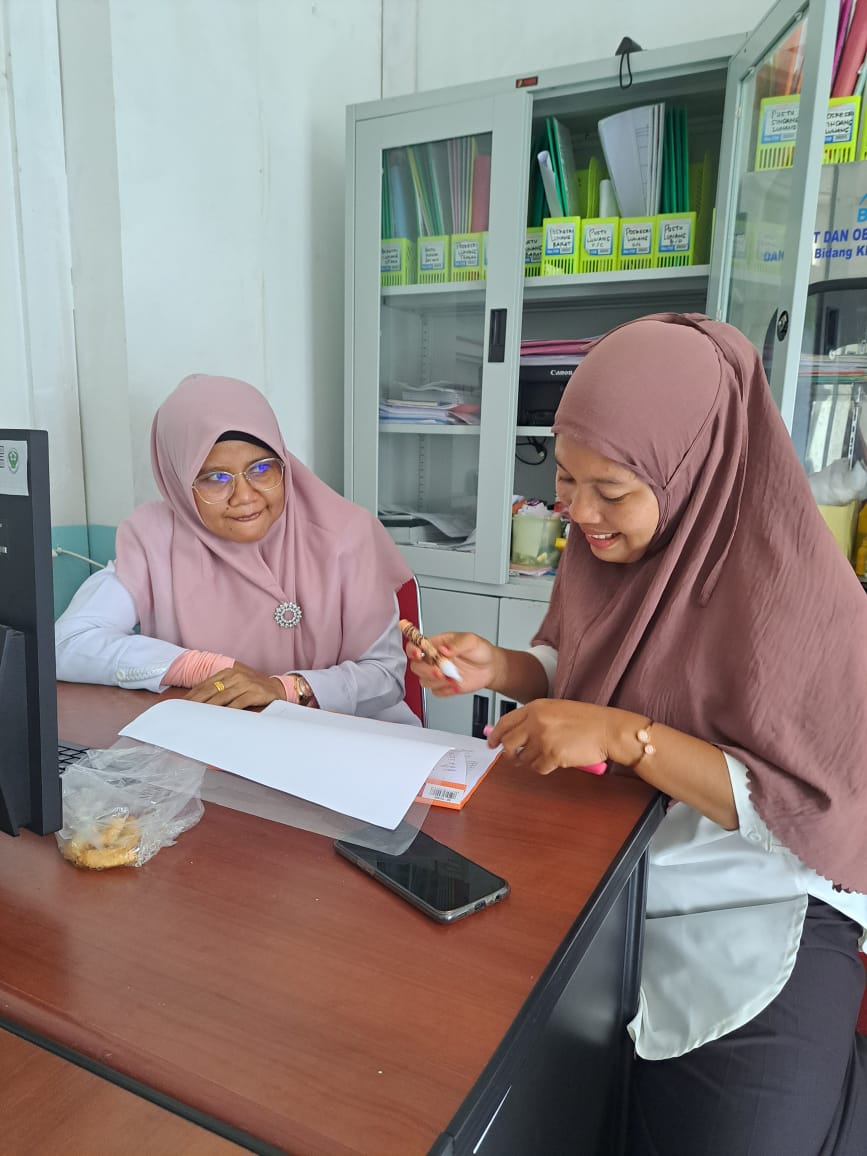 Bikor puskesmas Tanjung Beringin lakukan verifikasi laporan bulanan program  KIA