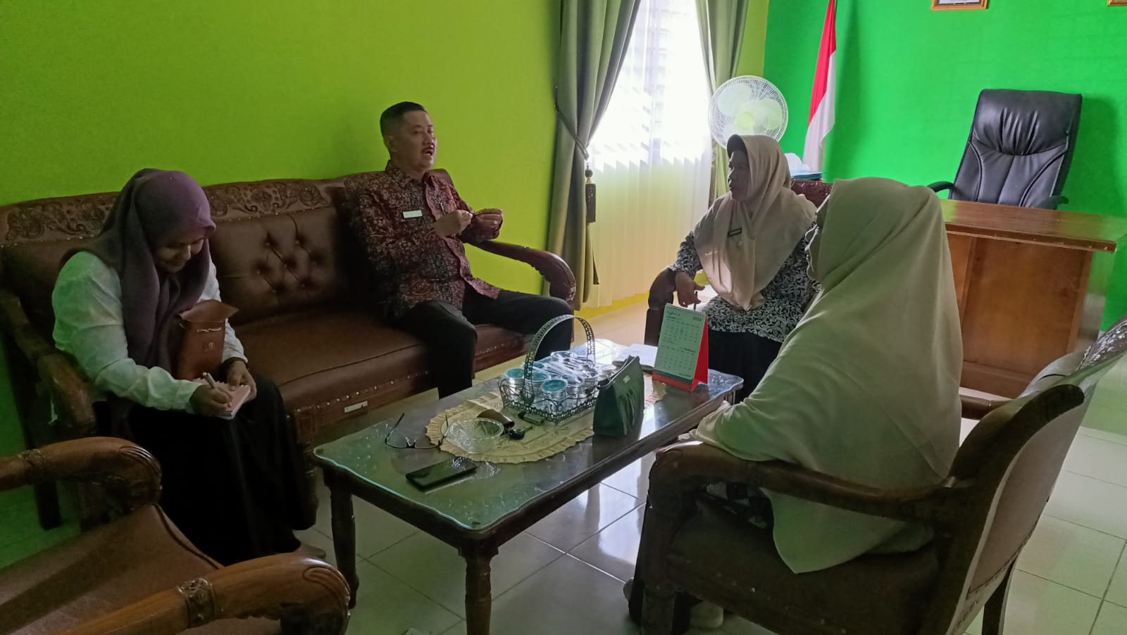 KOORDINASI LINTAS SEKTORAL PEMBAHASAN TENTANG PENGGALANGAN KOMITMEN RE - AKREDITASI PUSKESMAS AIRPUR