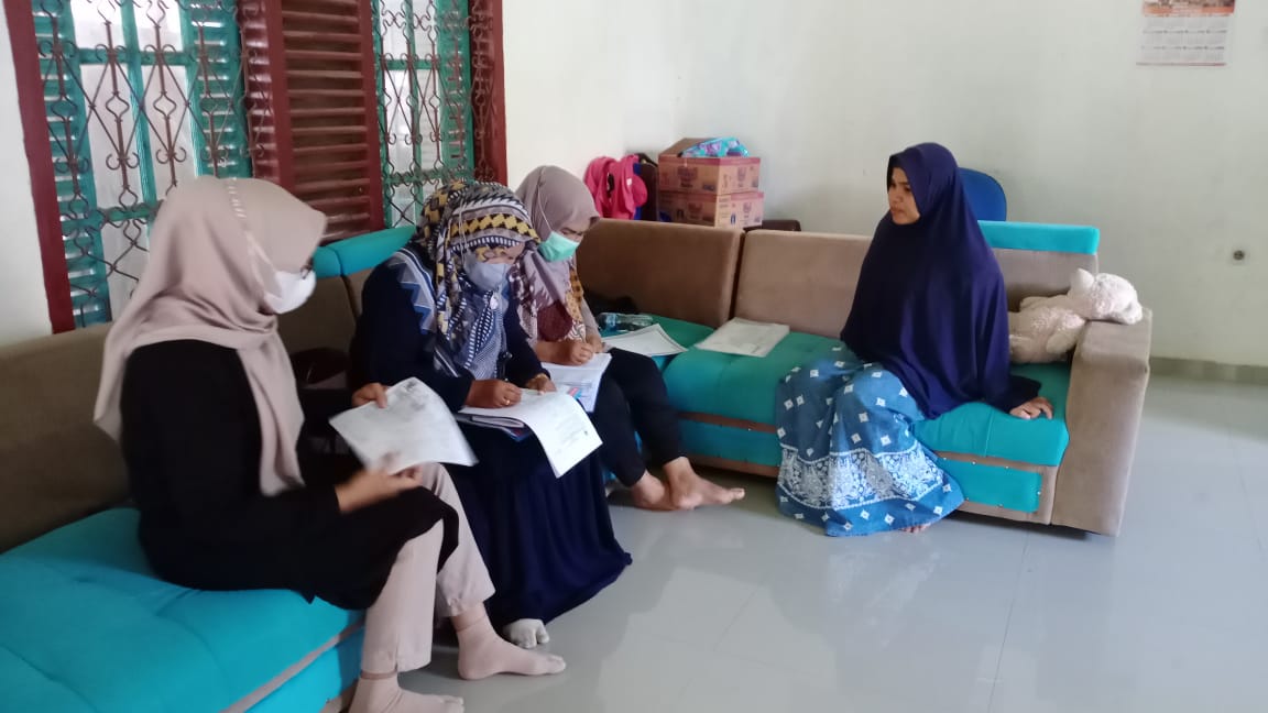 Puskesmas Kayu Gadang 27 Januari 2023 melakukan kunjungan Pada ibu Pasca salin di Nagari Amping Para