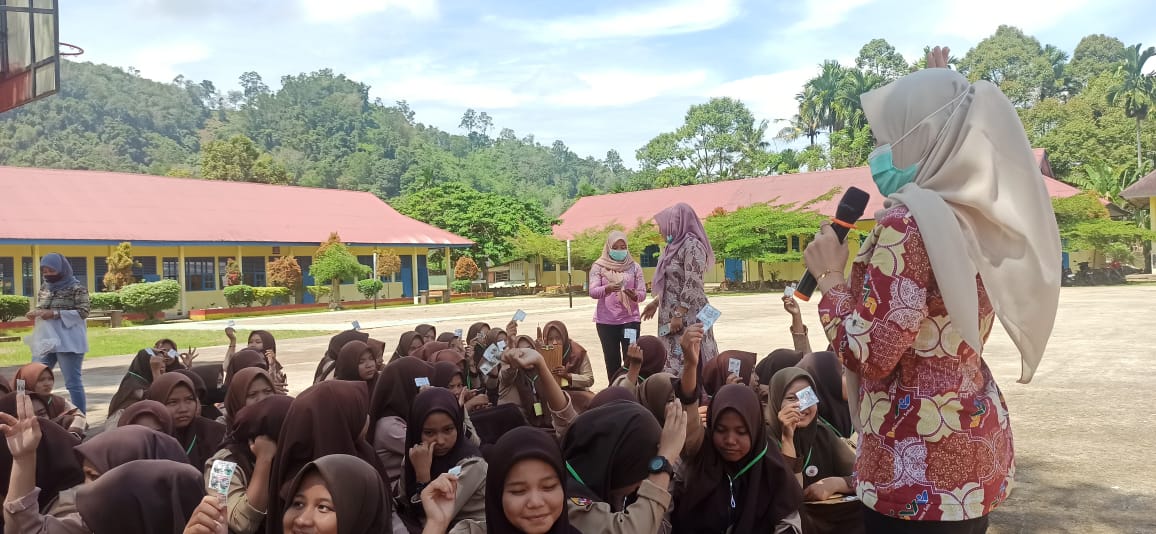 PUSKESMAS IV KOTO MUDIK Kamis 16 Maret 2023 Pemberian Tablet Tambah Darah (TTD) untuk Remaja Putri 