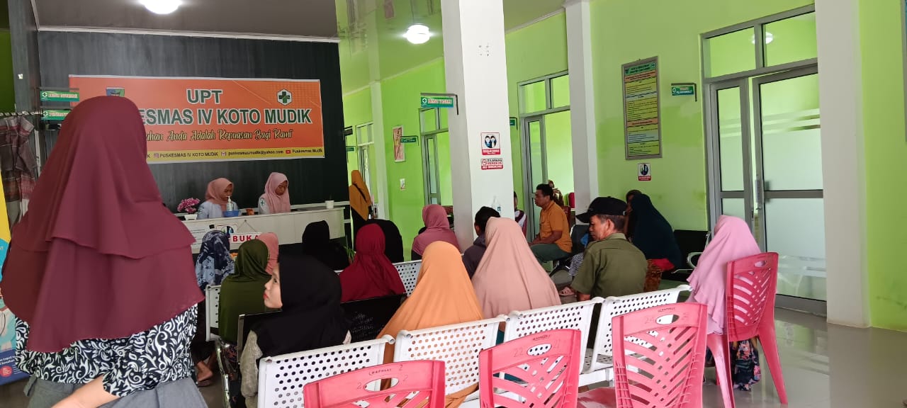 Pelayanan di Puskesmas IV Koto Mudik