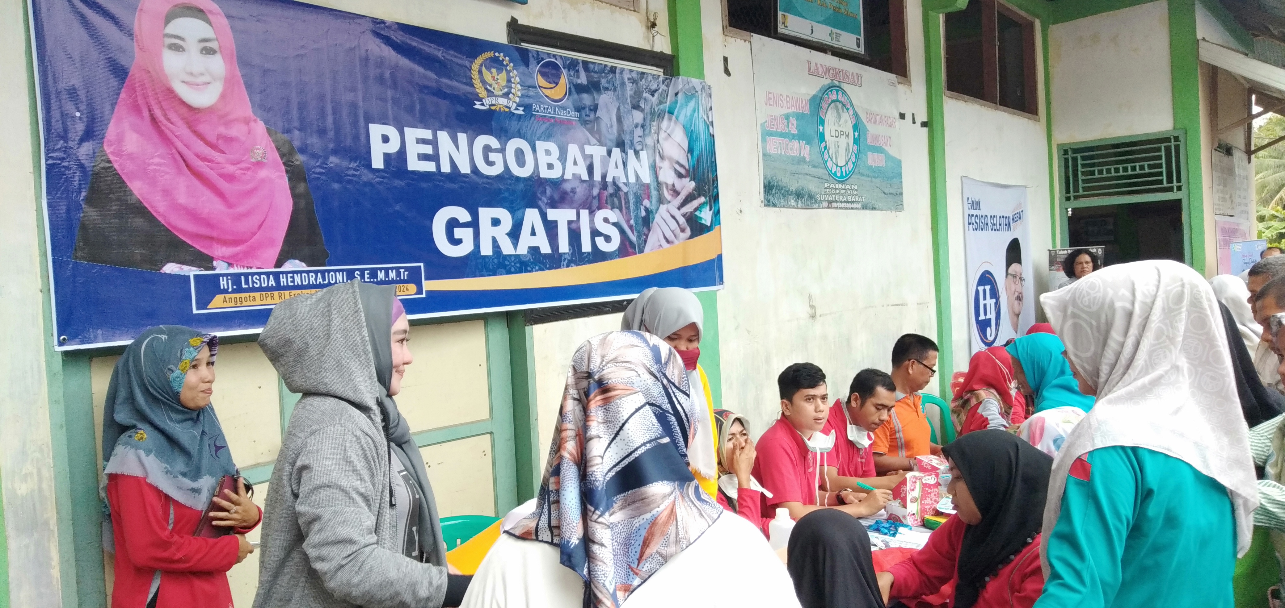 Pengobatan Gratis dalam Aksi Germas di Nagari Batu Kunik Lumpo