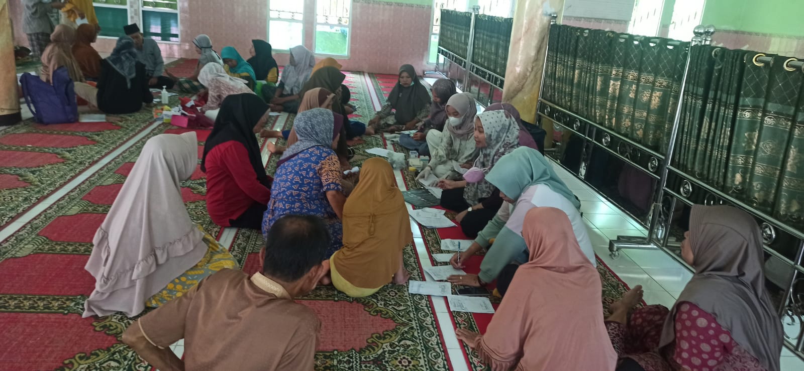 Posbindu PTM Terintegrasi Program Lansia, Program TB dan Program Indera di Nagari Teratak Tempatih