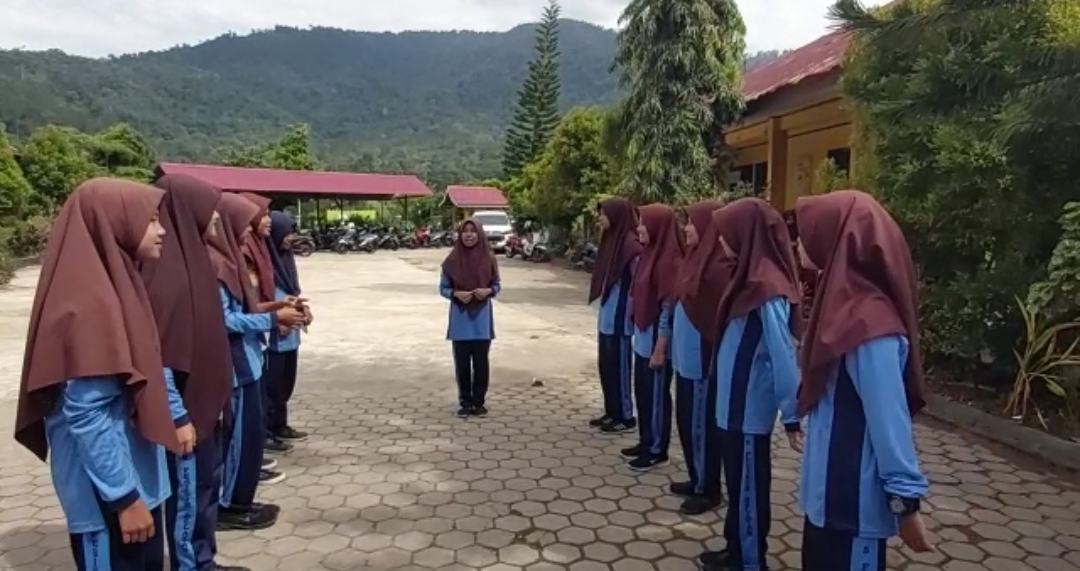 GEBYAR GERMAS DI MTSN 08 PESSEL PUSKESMAS ASAM KUMBANG