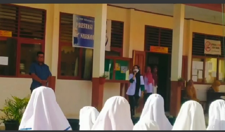 Kegiatan BIAN ( Bulan Imunisasi Anak Nasional ) di beberapa Sekolah Wilayah Kerja Puskesmas Salido