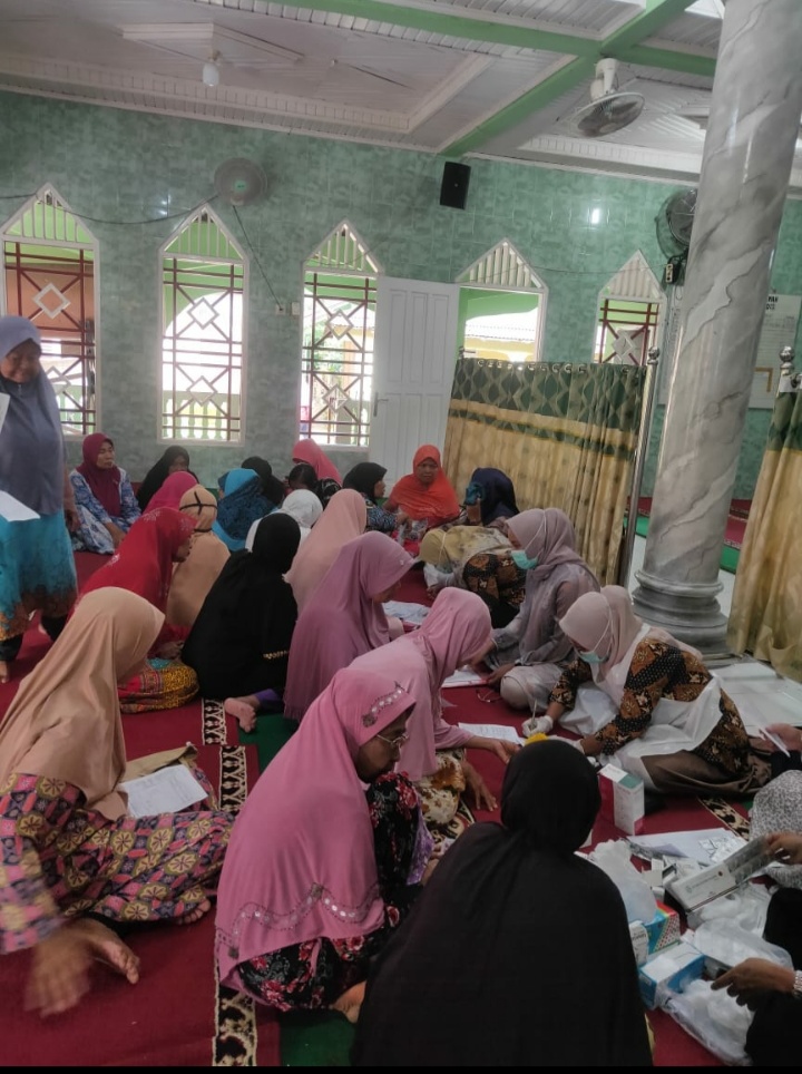 Kegiatan UKM terintegrasi PTM ( deteksi dini pemeriksaan kesehatan) dan yandu lansia, Puskesmas IV K