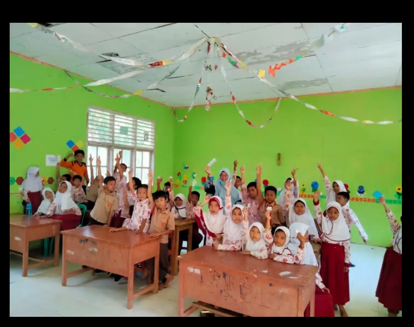 Puskesmas Tj. Beringin Pemberian Obat cacing pada Anak Sekolah di SDN 02 Lunang Lunang, 16 Maret 202