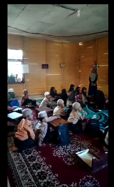 Puskesmas Tj. Beringin Pemberian Obat cacing pada Anak Sekolah di MISS An-Nur  Lunang, 18 Maret 2023