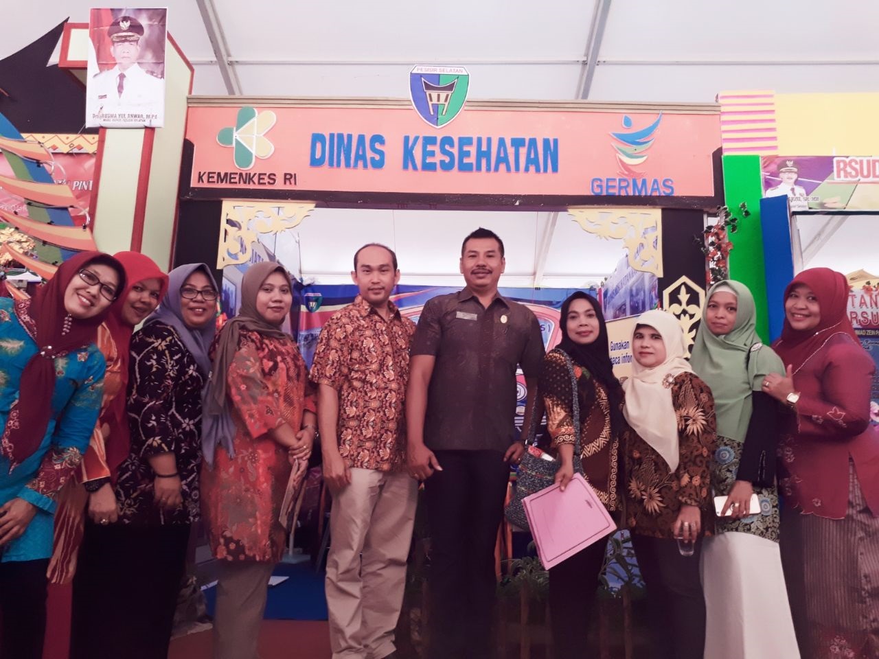 Stan Dinas Kesehatan Ikut memeriahkan Festival Langkisau Dalam Rangka Memperingati Hari Jadi Pessel 