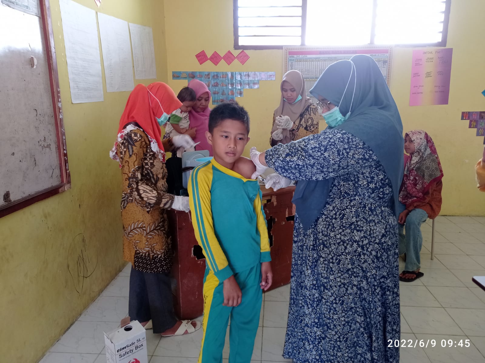 im  puskesmas Tanjung Beringin laksanakan BIAN ke SDN 06 Lunang  