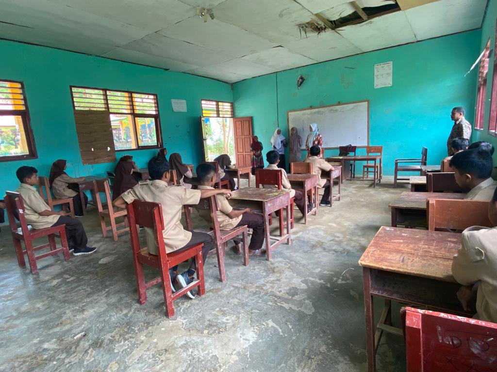 Puskesmas Asam Kumbang Adakan  Kegiatan Integrasi Promosi Kesehatan dan Gizi di SMP 2 Bayang Utara.
