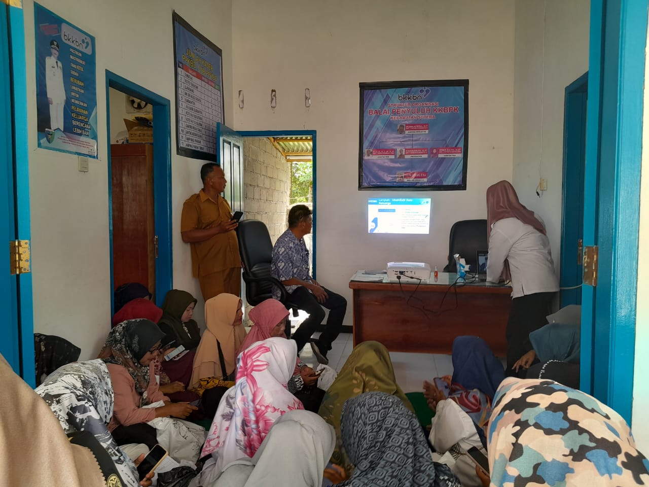 Pertemuan Kegiatan Sosialisasi Aplikasi PK22 di Kecamatan Sutera