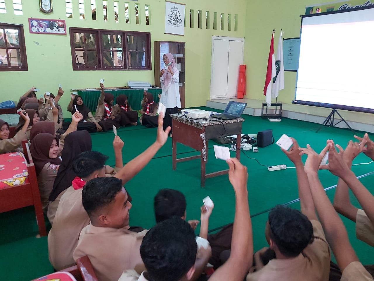 Pergerakan Saka Bakti Husada di SMA 1 Bayang Utara Puskesmas Asam Kumbang