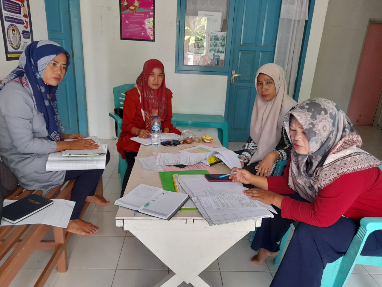 Supervisi dan monitoring ke Pustu dan Poskesri wilayah kerja Puskesmas Kayu Gadang