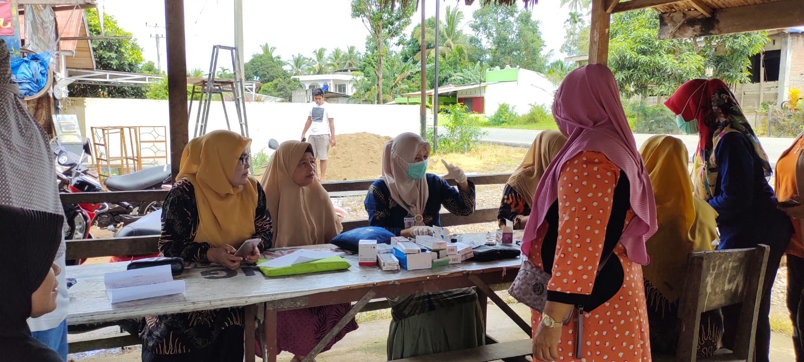 POSBINDU PTM (PENYAKIT TIDAK MENULAR) dan LANSIA BERINTEGRASI DENGAN POSYANDU BALITA di NAGARI PASIA