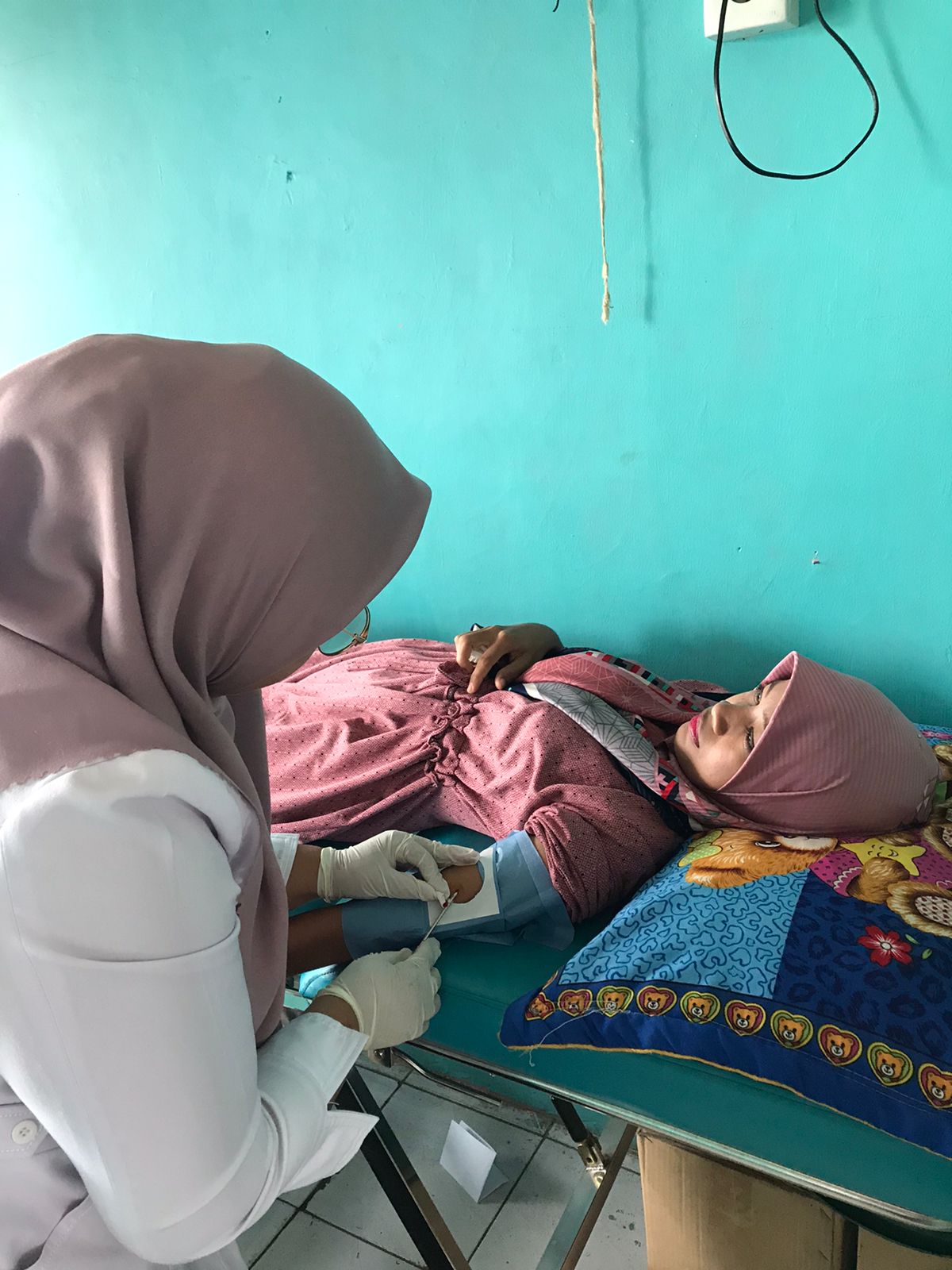 Poli KB Puskesmas Air Haji  Pemasangan KB Implant pada Ibu Pasca Salin