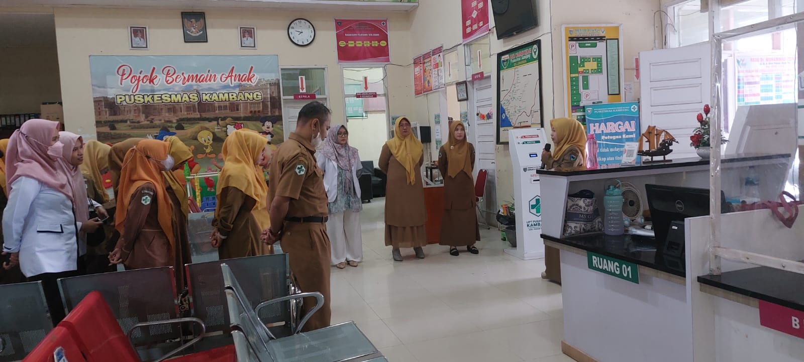 Staf Puskesmas Kambang di Wajibkan Untuk Mengikuti Apel Pagi