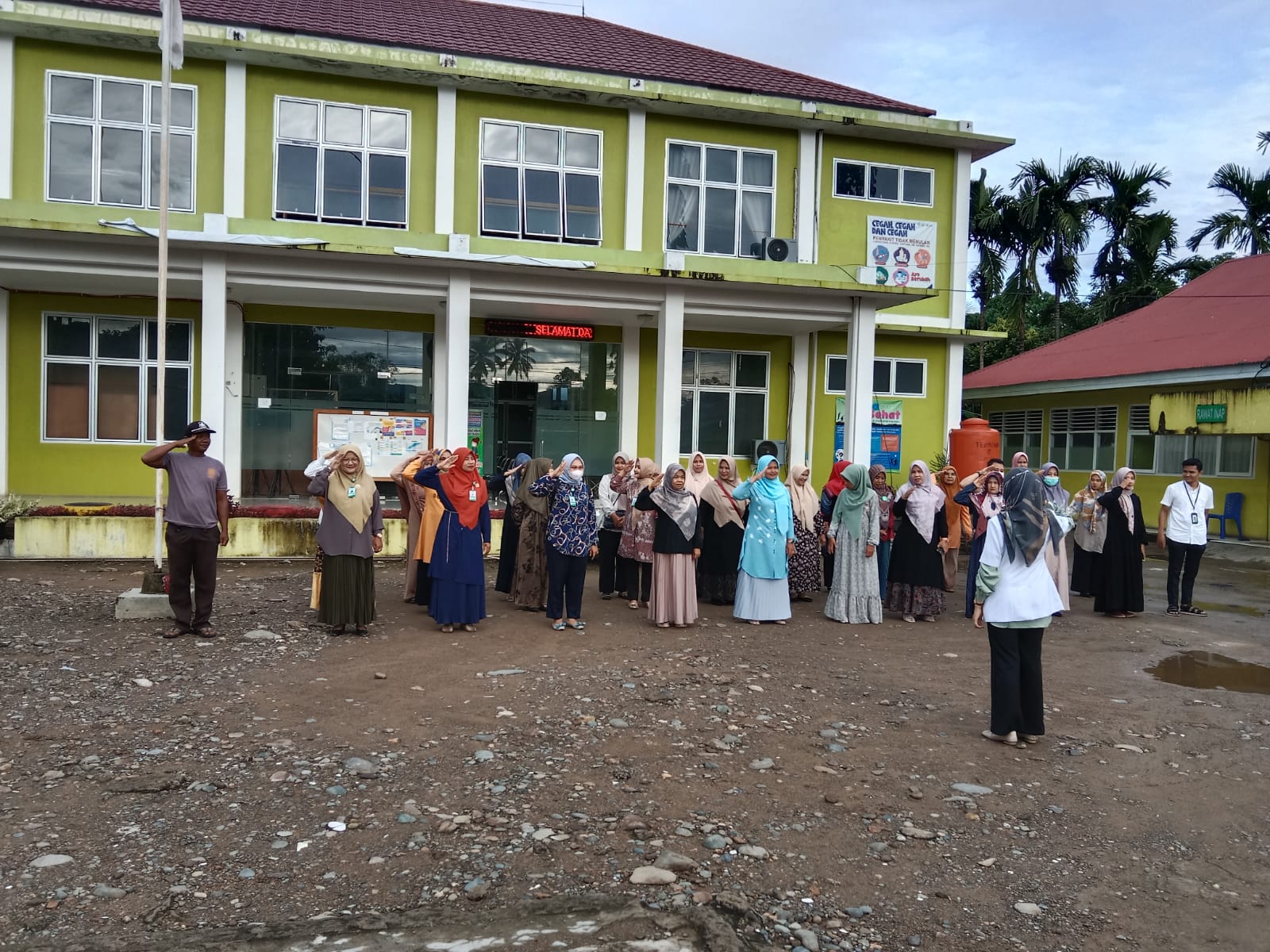 APEL PAGI SEBAGAI SARANA INFORMASI TERBARU PUSKESMAS BALAI SELASA