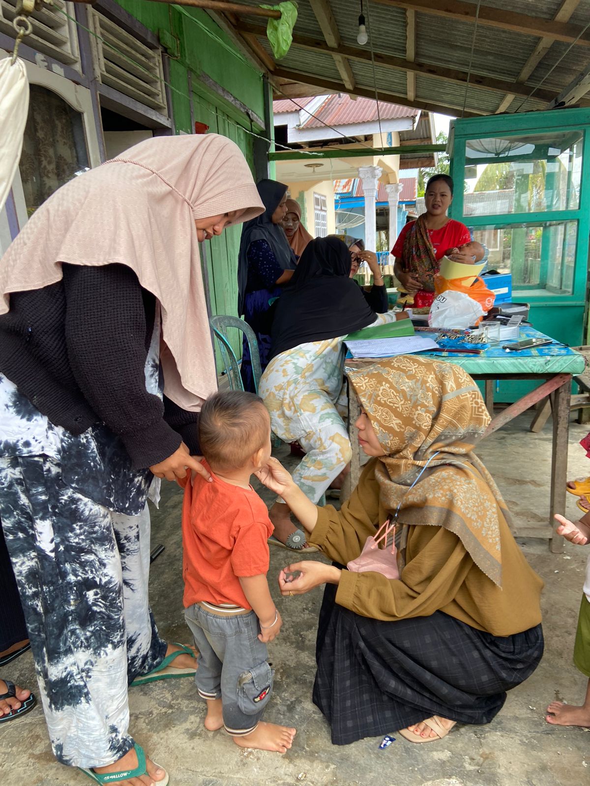 Pelaksanaan Mengkonsumsi Obat Cacing Balita Posyandu Di wilayah Kerja Puskesmas Airpura