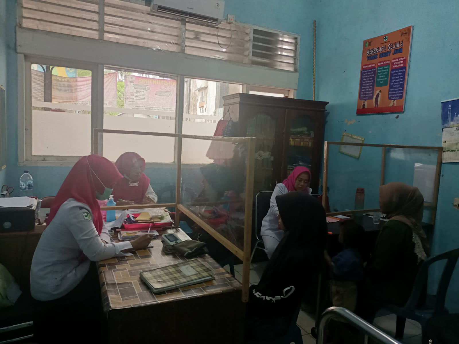 Pelayan Poli Umum Puskesmas Air Haji